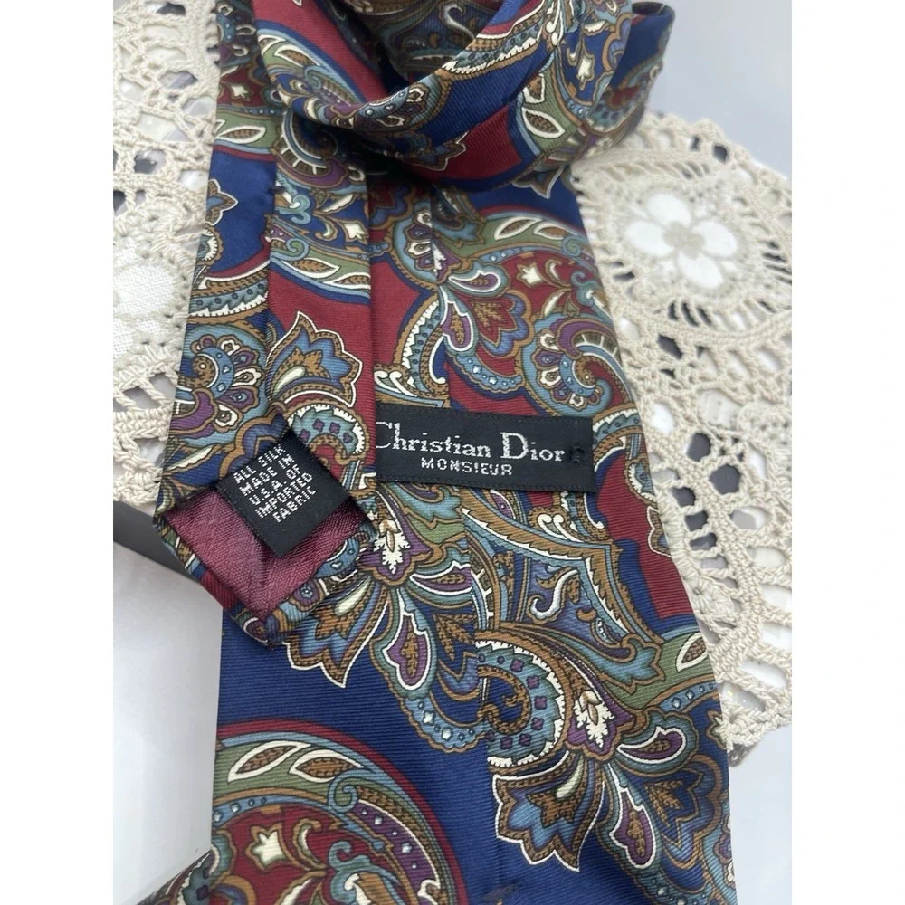 Christian Dior 100% Silk Red Tan‎ & Black Paisley Print Men's Tie